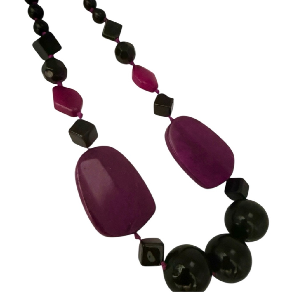 Y2K Vintage Black and Purple Stone Statement Necklace, NWOT,‎ 21” Long